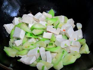 图片[7]-【丝瓜炖豆腐】做法步骤图 营养丰富 比吃钙片喝骨肉汤补钙好-起舞食谱网