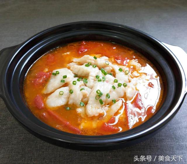 怎样煮鱼最好吃最简单的做法，连汤汁都那么的美味