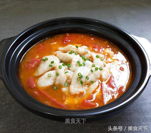 怎样煮鱼最好吃最简单的做法，连汤汁都那么的美味