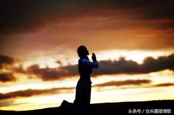 舌灿莲花是贬义词么，舌灿莲花是什么意思（仓央嘉措《仁增旺姆》）