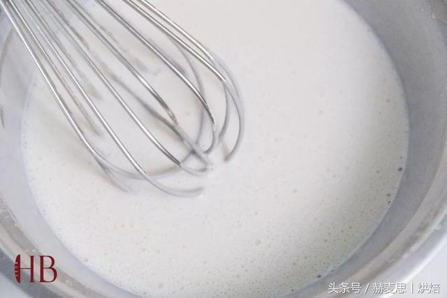 抹茶红豆麻薯的做法，奶茶麻薯做法（小清新抹茶红豆麻薯软欧包丨详细制作步骤）