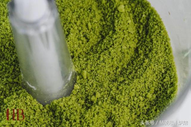 抹茶红豆麻薯的做法，奶茶麻薯做法（小清新抹茶红豆麻薯软欧包丨详细制作步骤）