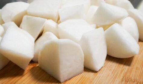 圖片[4]-【白蘿卜大骨湯】做法步驟圖  骨膠原滿滿 女人喝了皮膚好 孩子-起舞食譜網