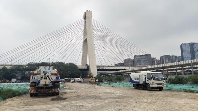 成都南站在哪个区，成都南站在哪个区哪个街道（位于成都市武侯区桂溪街道成都南站实拍）