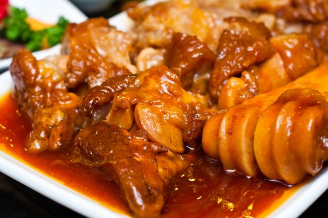 牛脚怎么做好吃，怎样做红烧牛脚才好吃（精选河南黄牛的牛前蹄）