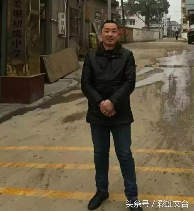 英雄泪原唱，英雄泪原唱简谱教唱（两首歌）