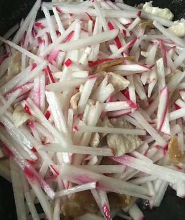 圖片[8]-【炒紅皮蘿卜】做法步驟圖 健胃助消化 小孩常吃增強抵抗力-起舞食譜網