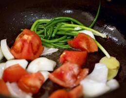 圖片[6]-【番茄土豆燉牛腩】做法步驟圖 酸糯好吃 錯(cuò)過(guò)太可惜-起舞食譜網(wǎng)