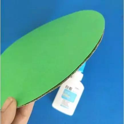 卡纸制作钟表模型，卡纸制作钟表模型视频（这是个多么有趣的小手工——“滴答滴答”的小钟表）