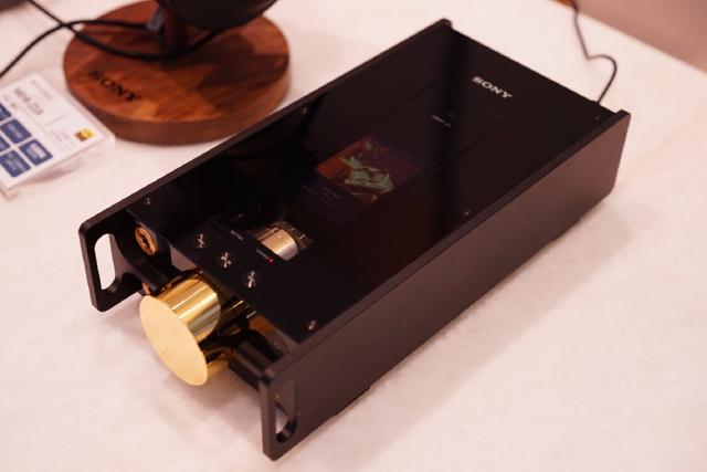 七彩虹是哪个国家的，七彩红（轻薄DAP旗舰市场新开荒者）