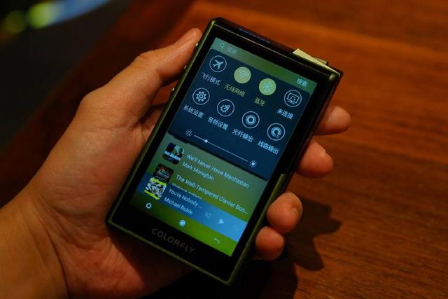 七彩虹是哪个国家的，七彩红（轻薄DAP旗舰市场新开荒者）