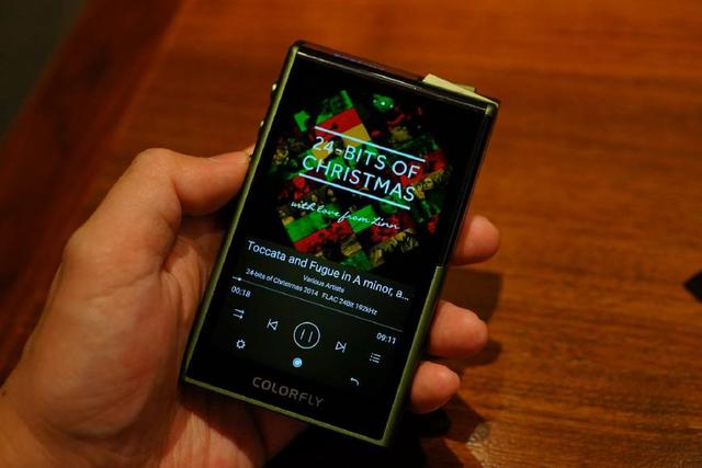 七彩虹是哪个国家的，七彩红（轻薄DAP旗舰市场新开荒者）