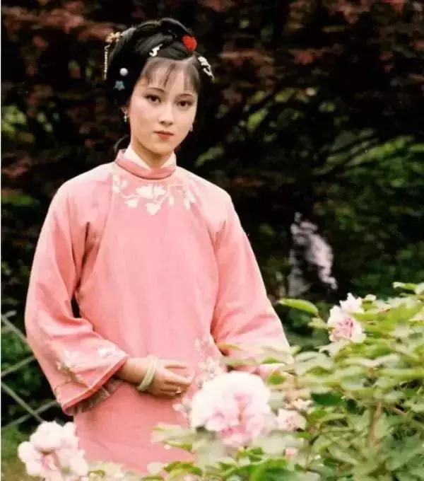 贫贱之交又称什么，贫贱之交是啥意思（未读懂邢岫烟的人）