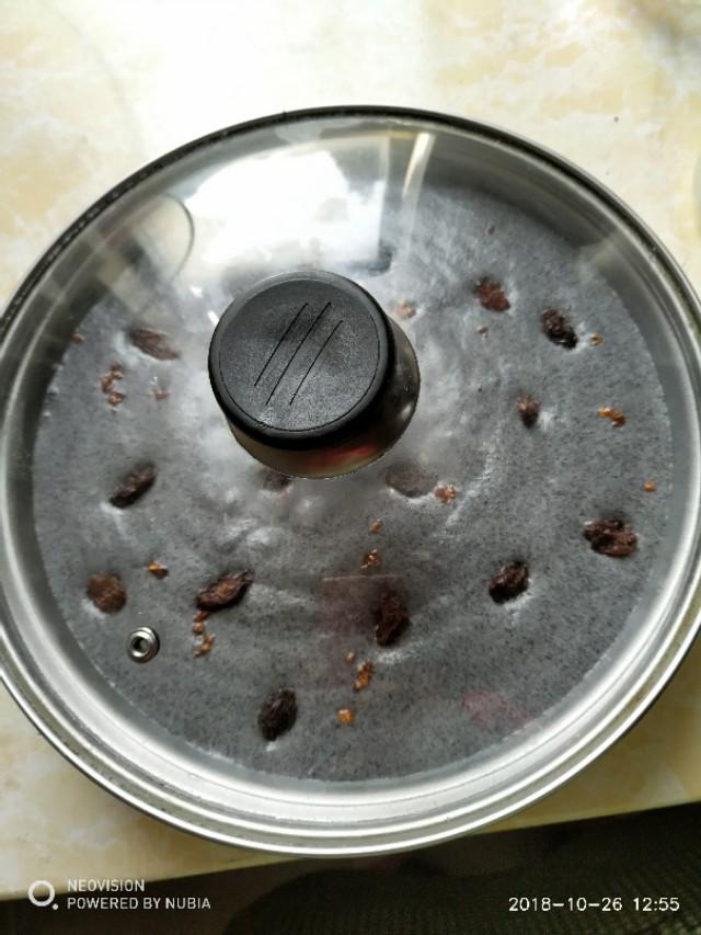 黑色糯米糕怎么做，黑米糕这样做又香又糯