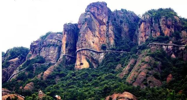 石牛寨在哪里，修水石牛寨在哪里（有哪些好看且好玩的地方呢）