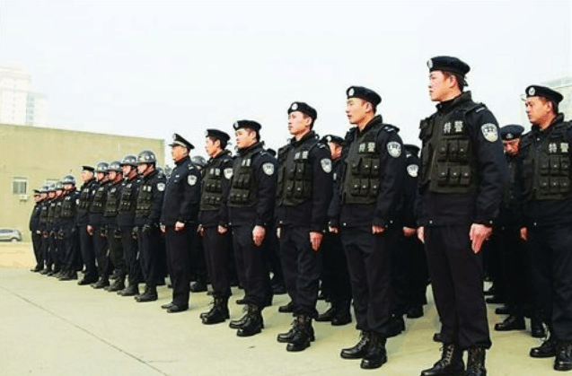 警司是什么级别，美国总警司是什么级别（“总警司”与“总督察”）