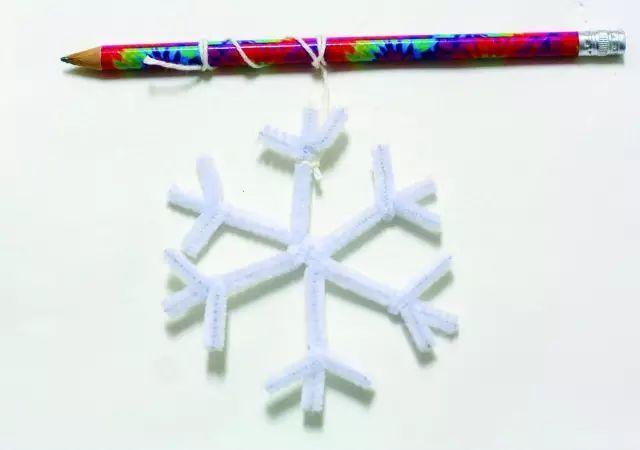 雪花剪纸教程，雪花剪纸教程图解（最全最详细的幼儿园手工剪纸雪花大全）