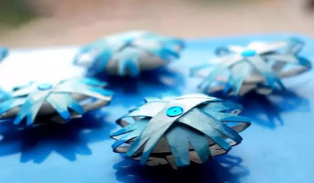 雪花剪纸教程，雪花剪纸教程图解（最全最详细的幼儿园手工剪纸雪花大全）