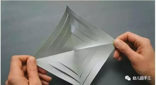 雪花剪纸教程，雪花剪纸教程图解（最全最详细的幼儿园手工剪纸雪花大全）