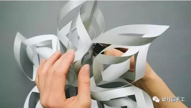 雪花剪纸教程，雪花剪纸教程图解（最全最详细的幼儿园手工剪纸雪花大全）