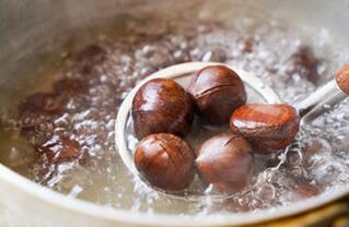 圖片[2]-【板栗紅燒肉】做法步驟圖 香糯有嚼勁 簡單易做-起舞食譜網