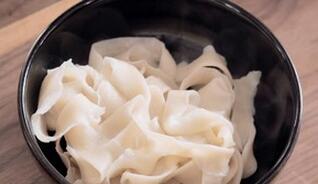 图片[9]-【油泼面】做法步骤图 宝贝超爱吃 隔三差五做一次！-起舞食谱网