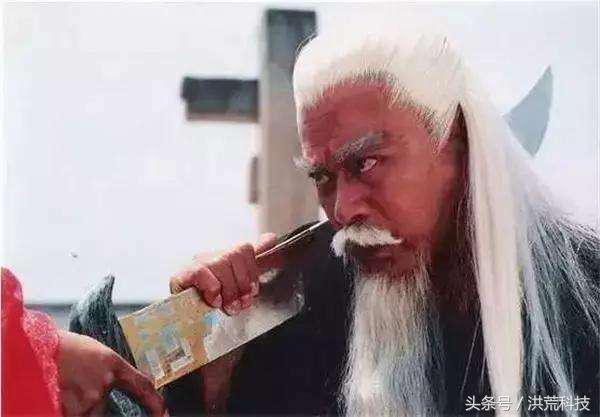 风云雄霸天下秦霜断手，《风云》雄霸曾把聂风、步惊云、秦霜打残