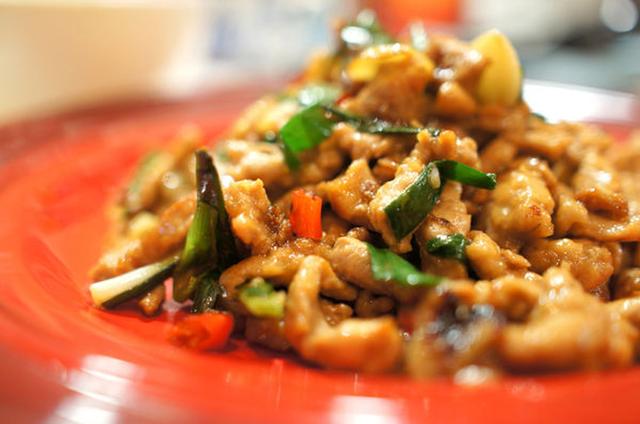 蒜心炒猪柳，蒜炒猪心的做法（万万不可直接下锅）