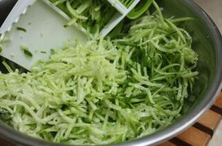 圖片[2]-【蘿卜丸子】做法步驟圖 孩子特愛吃 一個接一個！-起舞食譜網