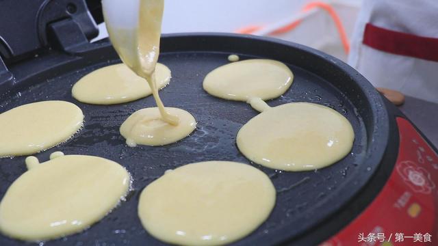 玉米面饼子怎么做的又松又软，面点师分享技巧