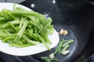 圖片[3]-【素炒南瓜藤】做法步驟圖 它能調理月經 女性常吃氣色好-起舞食譜網