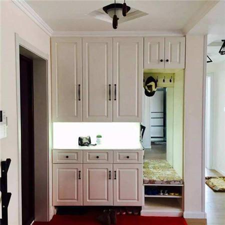 家居风水镜子布局，家居风水镜子放在哪里最好（家里镜子的摆放，有哪些讲究呢）