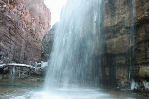 河南云台山玻璃栈道高度，带你体验河南玻璃栈道