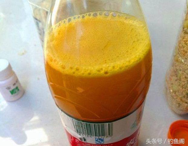 儿童钓鱼怎么上鱼饵，小孩钓鱼怎么钓（野钓别再花钱买小药了）