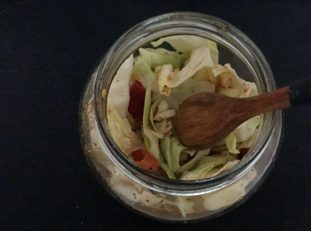 包菜怎样腌制好吃，怎么腌包菜好吃又脆（手把手教你“腌包菜”的做法）