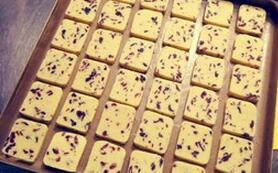 图片[9]-【蔓越莓曲奇】做法步骤图 能抑菌抗氧化 女人多吃身体好-起舞食谱网