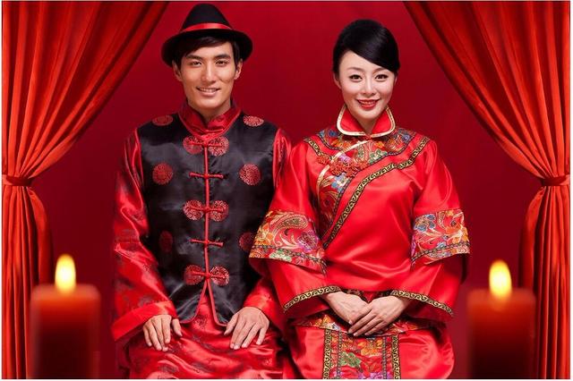 新婚快乐祝福语，新婚快乐祝福语简短（婚礼新郎新娘祝福语）