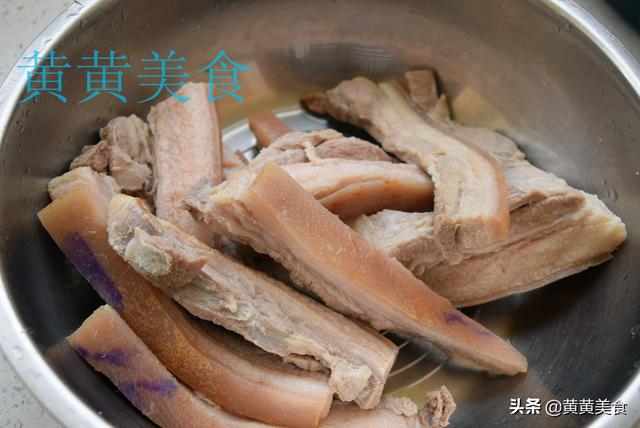 把子肉是什么肉，把子肉到底是哪里的（猪肉降价过肉瘾猪皮比肥肉好吃）