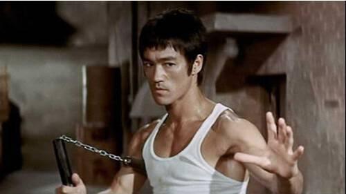 向华强个人资料和图片，向华强个人资料及图片（演功夫片：向华强是如何发家的）