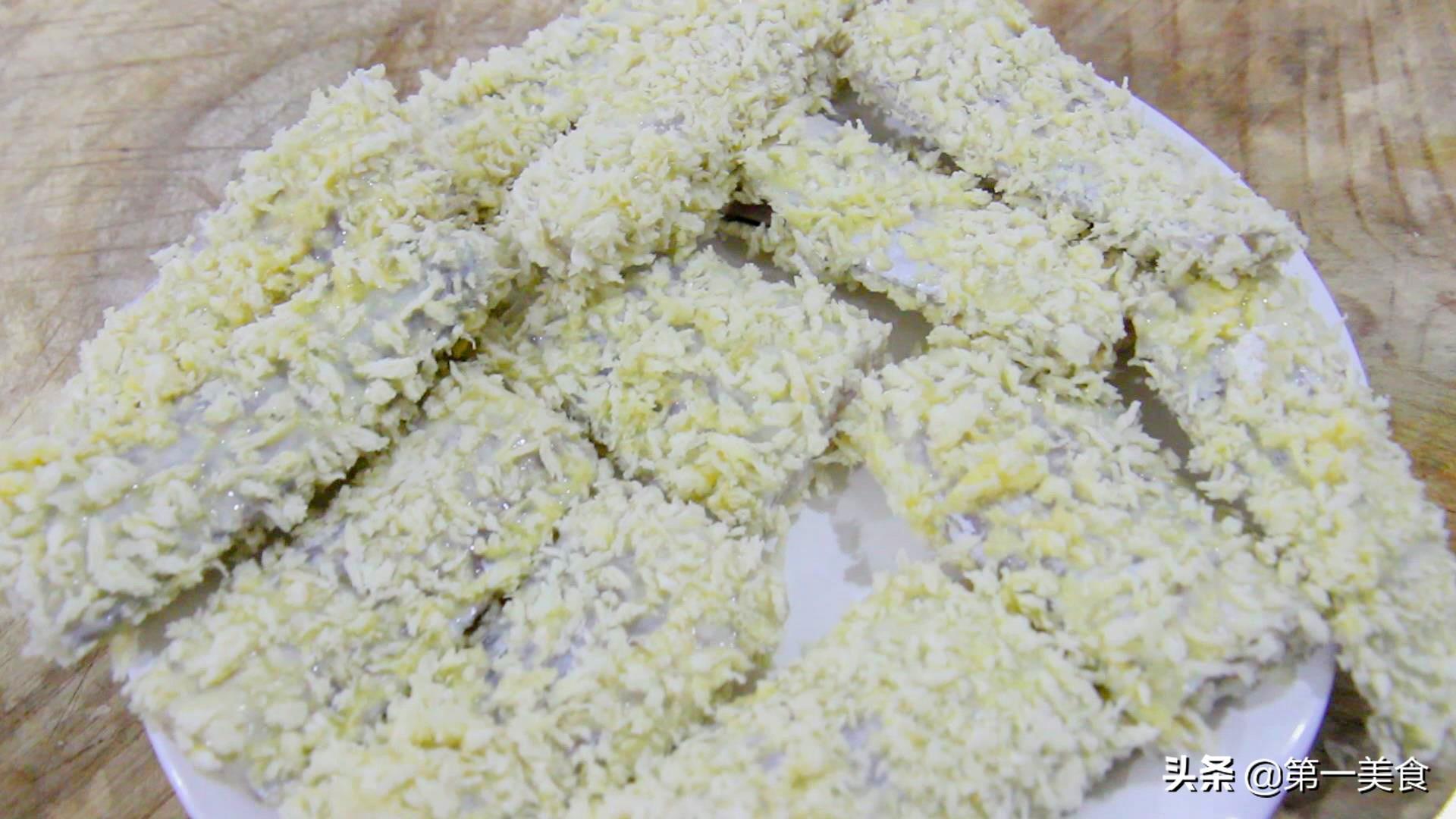 干炸带鱼的做法，大厨教你干炸带鱼的做法（原来第一步就错了）