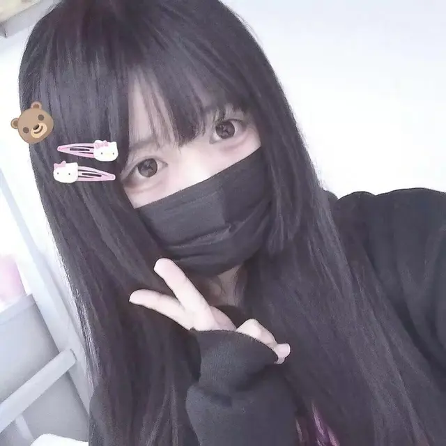 怀着爱意，带着虔诚，保持温柔，追逐星星，怀着爱意 带着虔诚 保持温柔 追逐星星（追逐星星.图片）