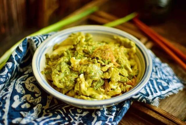 葱烧海参三种家常做法分享，葱烧海参的做法最正宗的做法（国家葱油地理：葱油）