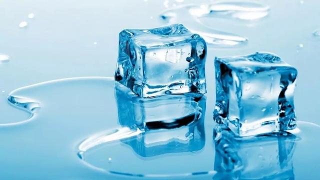 雪花晶体的形状是什么，雪花是几角形的晶体（科普：的独特性质）