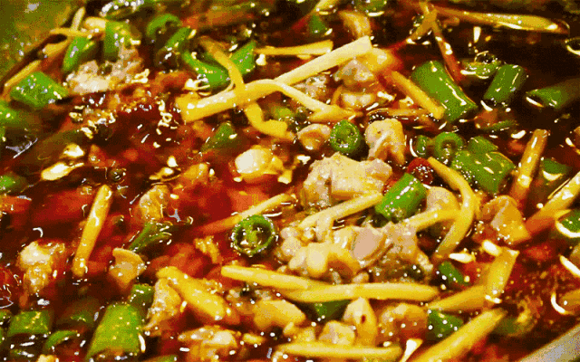 跳水兔的正宗做法四川，自贡跳水兔的做法（四川人的命，都是兔肉给的）