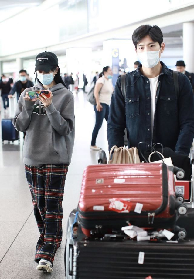 海陆老公是谁，海陆的老公叫什么名字（海陆张峻宁1月3次机场同框）