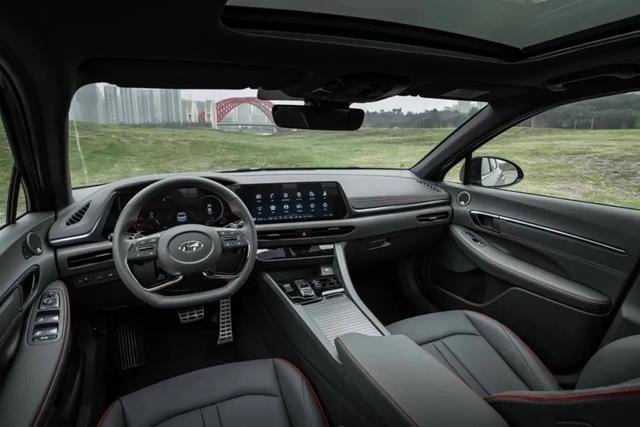 北京现代sonata，北京现代沉浮18年：曾是北汽救命稻草（试驾北京现代第十代索纳塔）