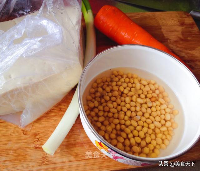 胡萝卜切丝怎么切，胡罗卜怎么炒好吃（看看别人家胡萝卜的做法）