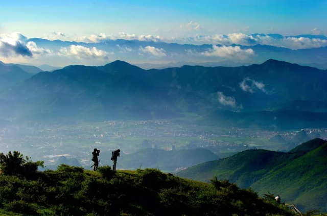 云浮属于粤西吗，云浮属于粤西吗还是广西（为何却被划分为粤北城市）