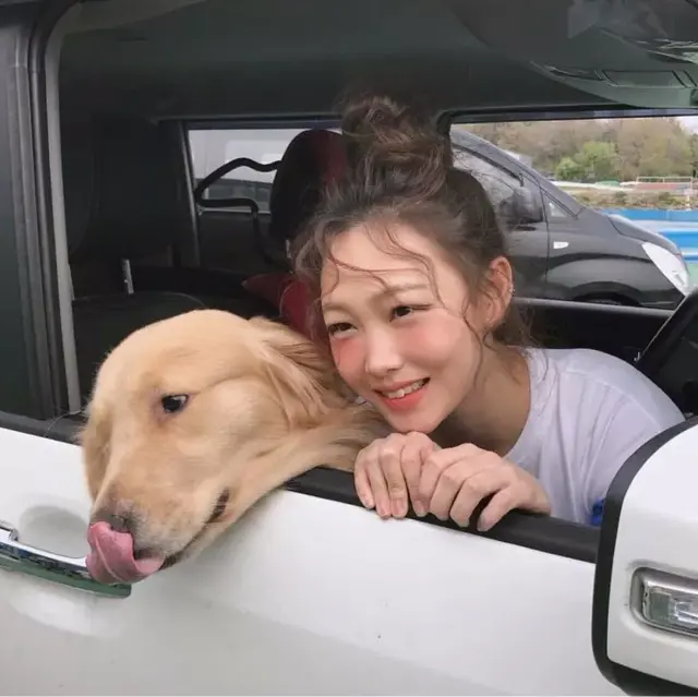 超拽霸气女生头像，女生头像霸气超拽 ᴮᵉ ⁿᵉⁱᵗʰᵉʳ ᵍᵉⁿᵗˡᵉ ⁿᵒʳ ⁱⁿᵈⁱᶠᶠᵉʳᵉⁿᵗ.微信（什么事都可以努力）