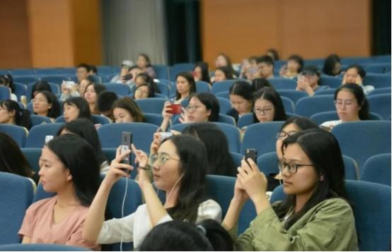 考研和高考哪个难，考研都考什么（“考研”和“高考”哪个难度更大）